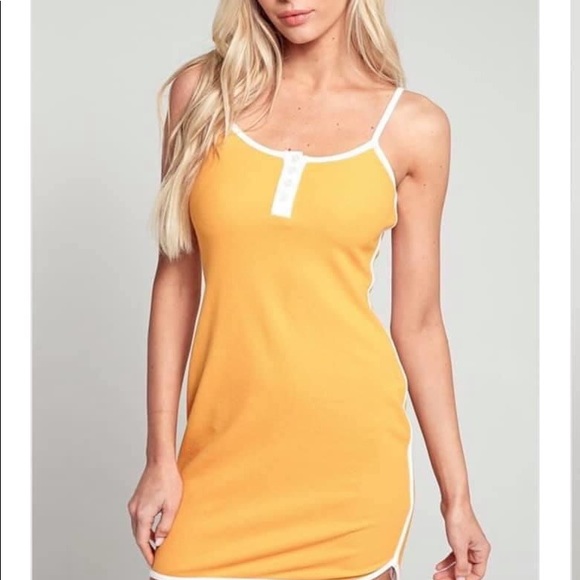 Yellow n green summer dresses - Picture 1 of 2